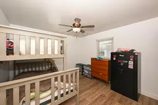 4922 W Norwich Ct, Milwaukee, WI 53220 - Photo 16