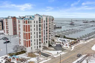 333 Lake Ave, Racine, WI 53403 - Photo 38