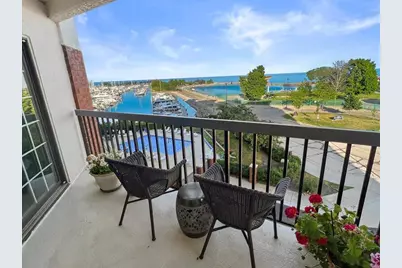 333  Lake Ave #308, Racine, WI 53403 - Photo 4