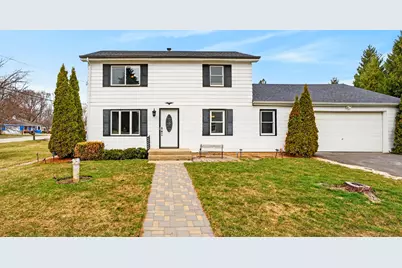 8200 N 44th St, Brown Deer, WI 53223 - Photo 4