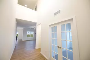 2009 Savannah Dr, Grafton, WI 53024 - Photo 6