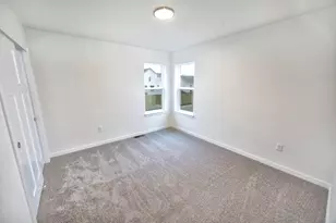 2009 Savannah Dr, Grafton, WI 53024 - Photo 16