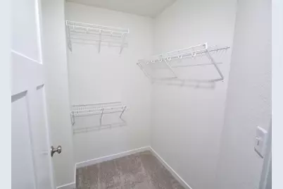 2009  Savannah Dr, Grafton, WI 53024 - Photo 14