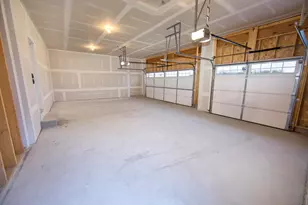 2009 Savannah Dr, Grafton, WI 53024 - Photo 22