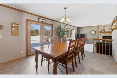 N66W35104  Lappland Xing, Oconomowoc, WI 53066 - Photo 10