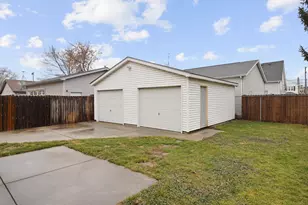 7325 24th Ave, Kenosha, WI 53143 - Photo 40