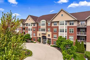 4100 S Lake Dr, Saint Francis, WI 53235 - Photo 32