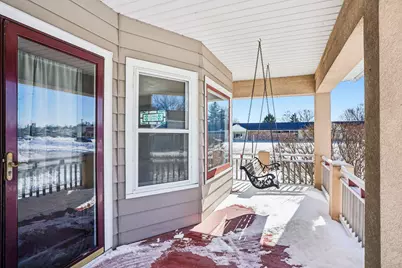 426 E Pleasant St, Oconomowoc, WI 53066 - Photo 4