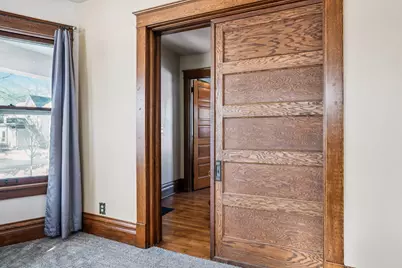 426 E Pleasant St, Oconomowoc, WI 53066 - Photo 14