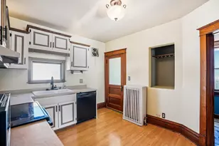 426 E Pleasant St, Oconomowoc, WI 53066 - Photo 22