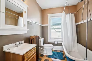 426 E Pleasant St, Oconomowoc, WI 53066 - Photo 52