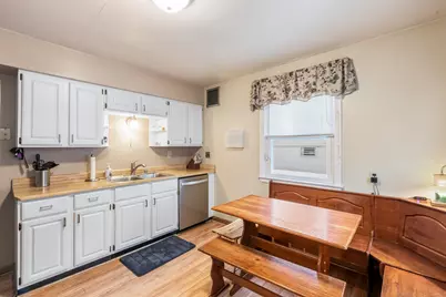 3238 N 86th St, Milwaukee, WI 53222 - Photo 2