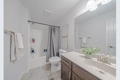 2928  Winnebago Dr, Summit, WI 53066 - Photo 6