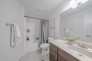 2928 Winnebago Dr, Summit, WI 53066 - Photo 6