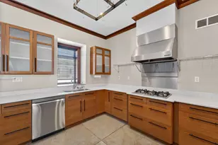 998 E Newark Dr, Farmington, WI 53090 - Photo 8