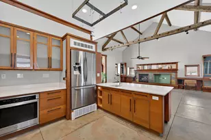 998 E Newark Dr, Farmington, WI 53090 - Photo 6