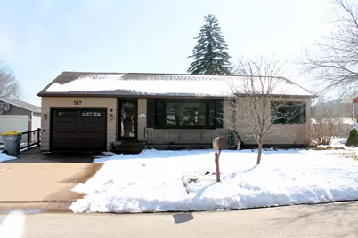 517  3rd St, La Crescent, MN 55947 - Photo 2