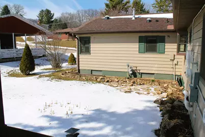 517  3rd St, La Crescent, MN 55947 - Photo 26