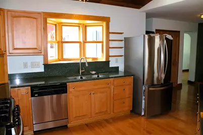 517  3rd St, La Crescent, MN 55947 - Photo 8