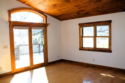 517  3rd St, La Crescent, MN 55947 - Photo 14