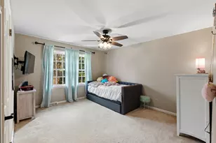 9940 N Lamplighter Ln, Mequon, WI 53092 - Photo 20