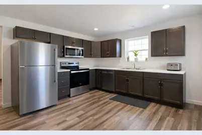 941  Hood St, La Crosse, WI 54601 - Photo 8