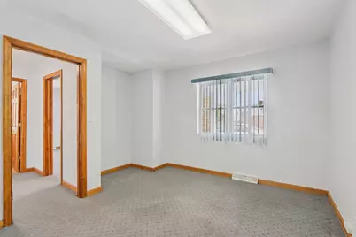 5022 S 27th St, Milwaukee, WI 53221 - Photo 16