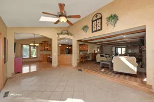 19775 Trilby Ct, Brookfield, WI 53045 - Photo 12