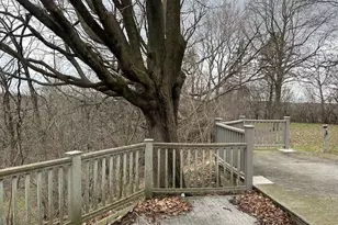 S37W32055 Kamps Ct, Genesee, WI 53189 - Photo 4