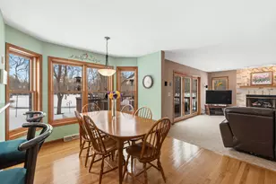 1414 W El Rancho Dr, Mequon, WI 53092 - Photo 14