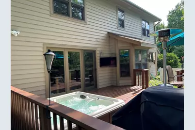 1414 W El Rancho Dr, Mequon, WI 53092 - Photo 80