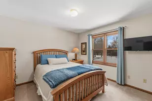 1414 W El Rancho Dr, Mequon, WI 53092 - Photo 32