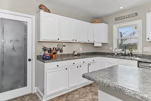 441 S Pine St, Burlington, WI 53105 - Photo 16