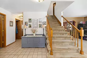 701 Park Ridge Pl, Onalaska, WI 54650 - Photo 4
