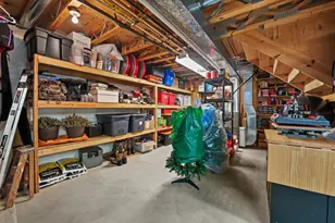 213 Ryan Ct, West Bend, WI 53095 - Photo 18