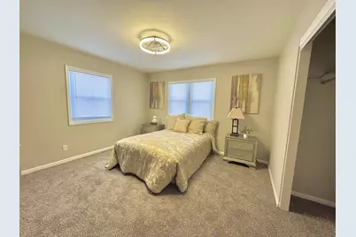 5239 N 63rd St, Milwaukee, WI 53218 - Photo 8