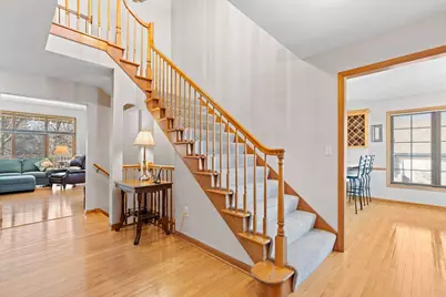 565 S McPride Ln #B, Brookfield, WI 53045 - Photo 2