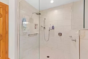 565 S McPride Ln, Brookfield, WI 53045 - Photo 18