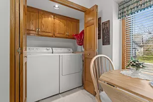 308 King William Ct, Waukesha, WI 53186 - Photo 22