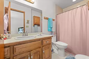 308 King William Ct, Waukesha, WI 53186 - Photo 20