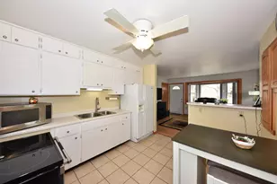 3211 S 67th St, Milwaukee, WI 53219 - Photo 8