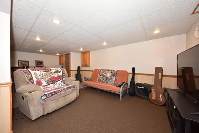 3211 S 67th St, Milwaukee, WI 53219 - Photo 16