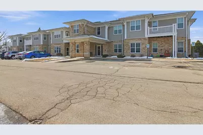 7710 S 51st St #105, Franklin, WI 53132 - Photo 12