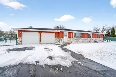 1344  Timmie Dr, Racine, WI 53406 - Photo 2