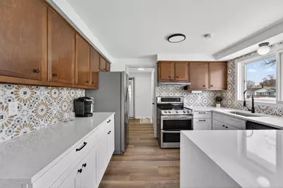 1344  Timmie Dr, Racine, WI 53406 - Photo 6