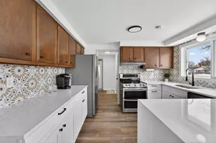 1334 Timmie Dr, Racine, WI 53406 - Photo 6