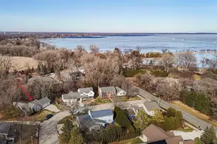 778 Sunshine Ln, Neenah, WI 54956 - Photo 32