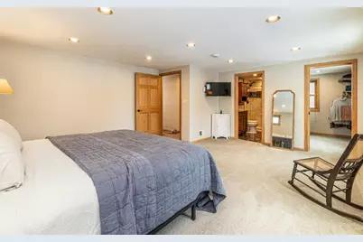 8324  Gridley Ave, Wauwatosa, WI 53213 - Photo 20