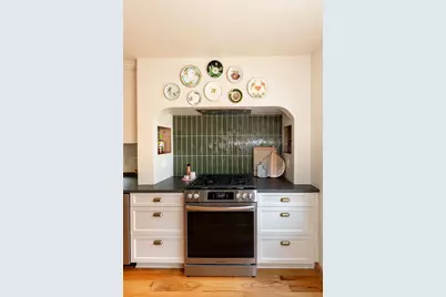 8324  Gridley Ave, Wauwatosa, WI 53213 - Photo 10