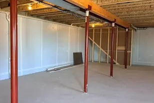 109 Olde Howell Ct, Waukesha, WI 53186 - Photo 18